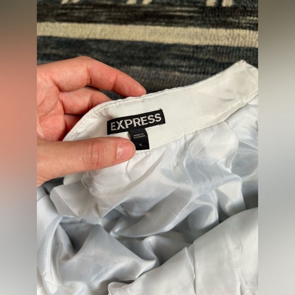 Express black and white striped A-line Skirt - Picture 3 of 3